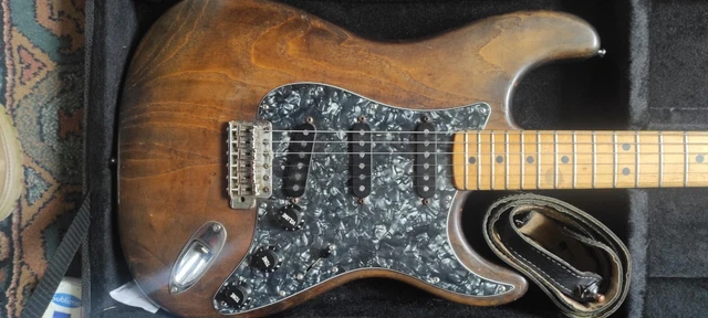 fender stratocaster usa 1976 3