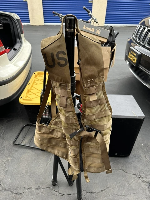 USMC FIGHTING LOAD Carrier Tactical Vest Coyote Tan FLC MOLLE II USGI