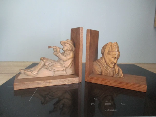 Serre livres en bois sculptés à la main - France