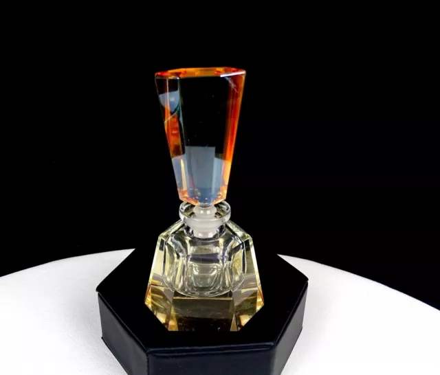 Art Deco Cut Crystal Light Amber Paneled 4" Perfume Bottle And Stopper 1930s