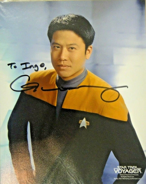 Garrett Wong, Star Trek Voyager Autographed 8" x 10" Color Photo -new