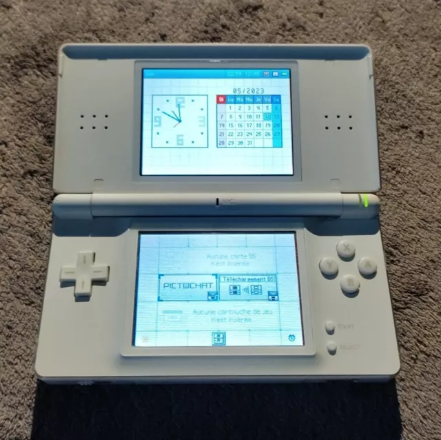 Console Nintendo Ds Lite Blanche Ne Lit Pas Les Jeux
