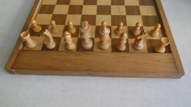 Grand plateau en bois CHÊNE jeu d'ÉCHECS / jeu de DAMES  - Roi 72 mm