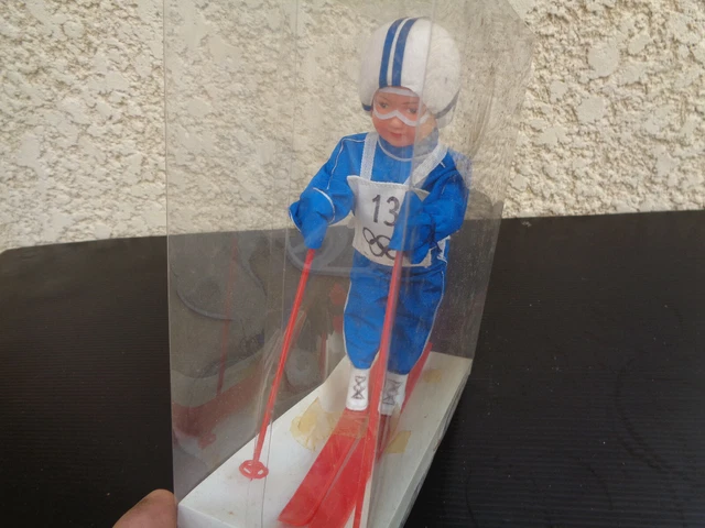 PORTE-CLÉS FIGURINE SHUSS - Mascotte des Jeux Olympiques d'Hiver Grenoble 1968 - EUR 4,95 - FR