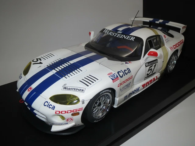 Aa オートアート 1/18 ダッジ バイパー GTS-R セブリング 1997 Aa オートアート 1/18 ダッジ バイパー GTS-R セブリング 1997