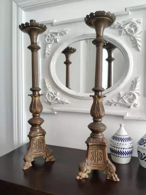 candelabros de bronce JHS antiguos pareja
