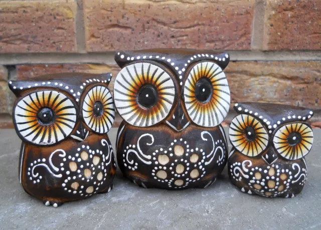 Carved Wooden Set of 3 Lovely OWL Coloured Figure 10 / 8 /6 cm Home Decoration 2