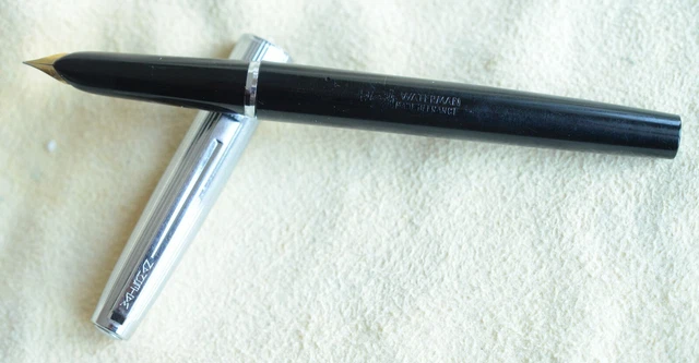 Stylo Plume WATERMAN Noir Et Chromé - Occasion - Système à Cartouches - État Correct