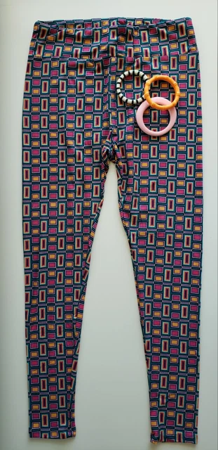 LuLaRoe NEW geometric LEGGINGS with 3 CUTE MATCHING BRACELETS tall and curvy TC