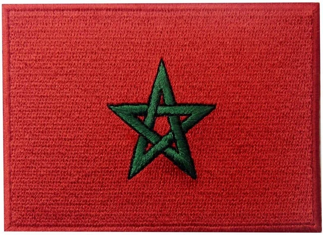 Wagner Patch Toppa Bandiera Del Sud Vietnam Ricamata - Chiusura A Gancio E Asola (Velcro), Souvenir Di Guerra, Marca VELCRO Patch Bandiera Vietnam Del Sud Gancio Asola - Foto 4
