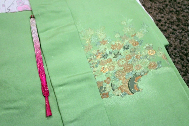 Japanese Lime Green Haori Jacket with Woven Gold and Silver Flower Cart Design 5