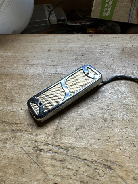 Vintage 1963 DeArmond Goldfoil guitar pickup. Harmony. 10.77 Gold Foil NICE! Vintage 1963 DeArmond Goldfoil guitar pickup. Harmony. 10.77 Gold Foil NICE!