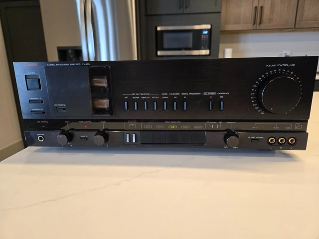 Ampli Hybride LUXMAN LV 105 - Intégré Stéréo D'occasion En Bon état De Marche