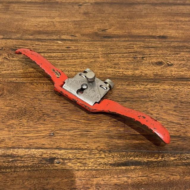 Vintage Record A151 Adjustable Flat Bottom Spokeshave; England. SHARP.