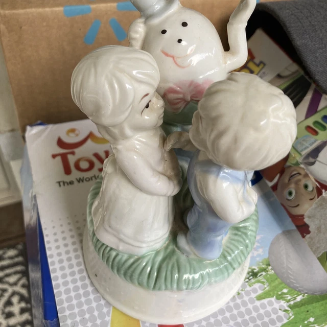 VINTAGE HUMPTY DUMPTY MUSIC BOX NURSERY BABY Wind up