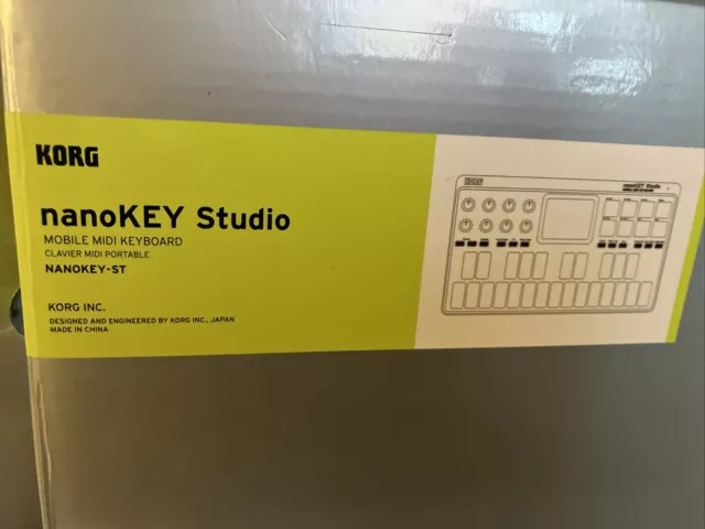 Controlador de teclado Korg nanoKEY Studio Bluetooth y USB MIDI negro 3