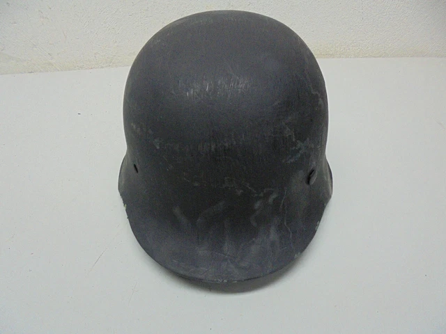 2wk Feuerwehr Helm  Feuerlöschpolizei Deutsch  Ungereinigter Fundzustand 2ww