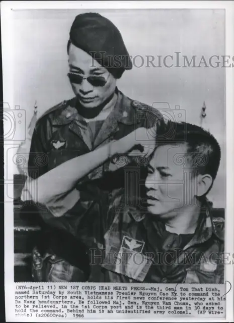 1966 Press Photo Vietnam War - Major General Ton That Dinh, Commander