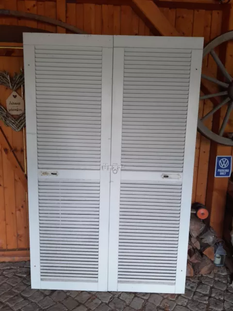 1 Paar alte Fensterläden Klappläden Holz Shabby TOP Deko 192x122 Lamellen