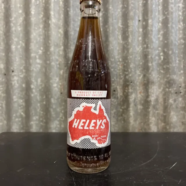 HELEYS 10fl oz. PYRO LABEL SOFT DRINK VINTAGE BOTTLE, Berri Mildura