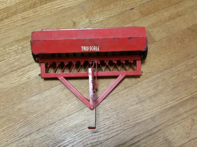 Tru Scale Vintage 1950's Grain Drill Seed Seeder Farm Toy