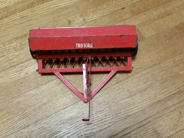 Tru Scale Vintage 1950's Grain Drill Seed Seeder Farm Toy Tru Scale Vintage 1950's Grain Drill Seed Seeder Farm Toy
