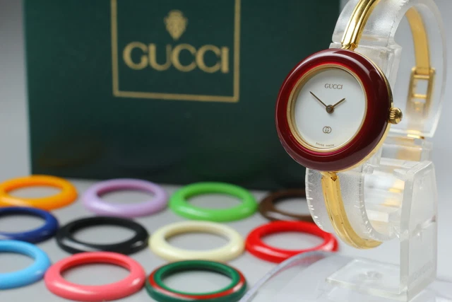 gucci colour changing watch