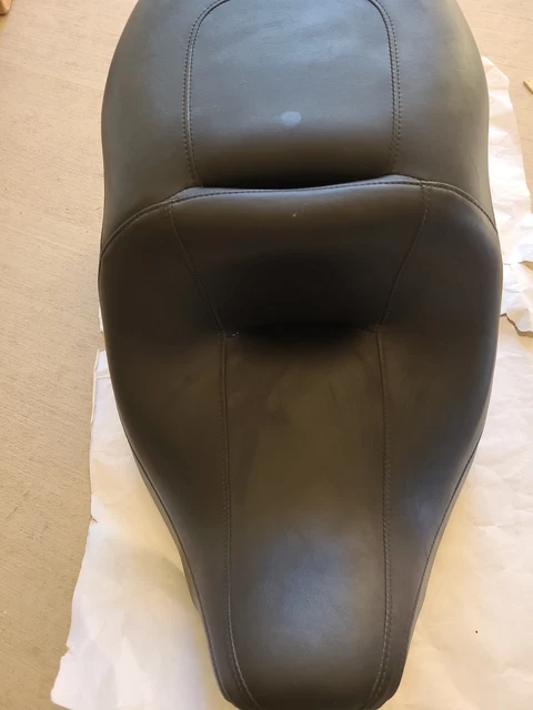harley davidson seat 24688