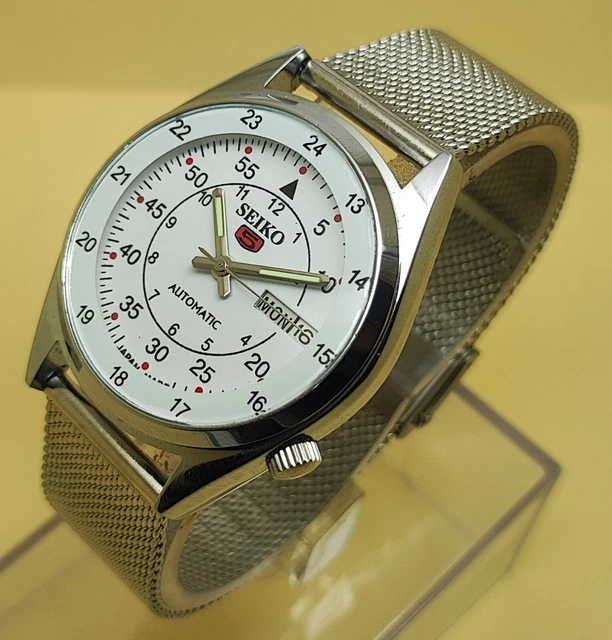 Seiko 5 automatic men's steel day/date vintage japan made watch run order