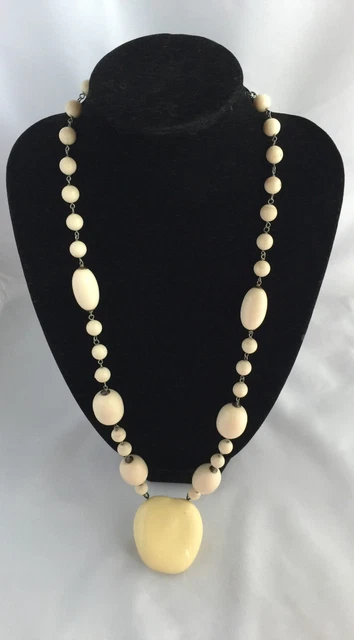 Collier Ou Pectoral Vintage En Métal Argenté Années 1970 - Occasion