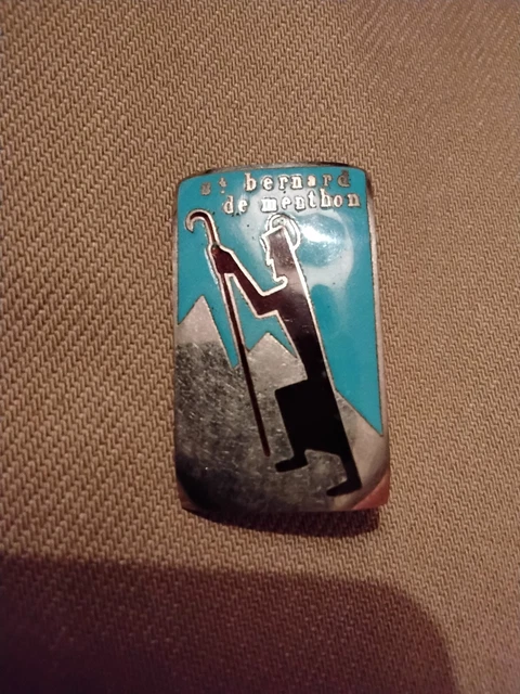 Insigne ski ancien C S Tignes Augis Lyon émaillé vintage