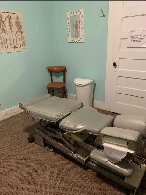 Chiropractic Table Lloyd flexion distraction table