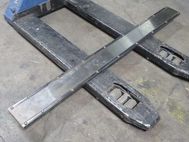 Honda 900201363 8971530-315 Guide Rail 1540 MM x 130 MM T191020