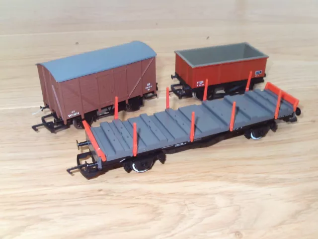 Sammlung von Wagen für Hornby Spurweite OO Modelleisenbahn Zug Sets