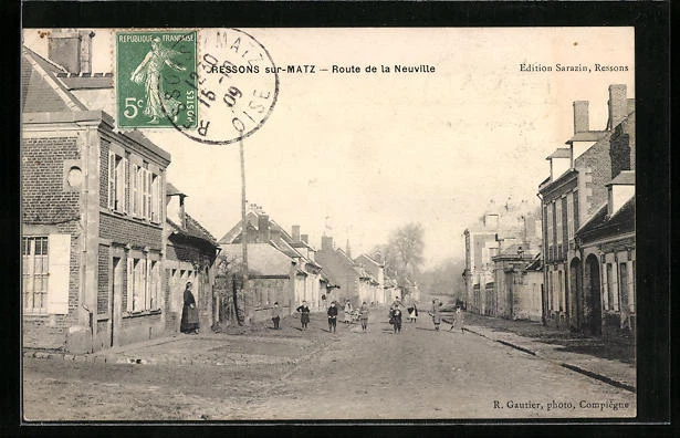 CPA Ressons-sur-Matz, Route de la Neuville 1909