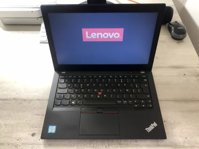 Lenovo ThinkPad X280 Ultra-Portable Pro HD i5 8ème Gén. RAM 8 Go SSD Windows 11