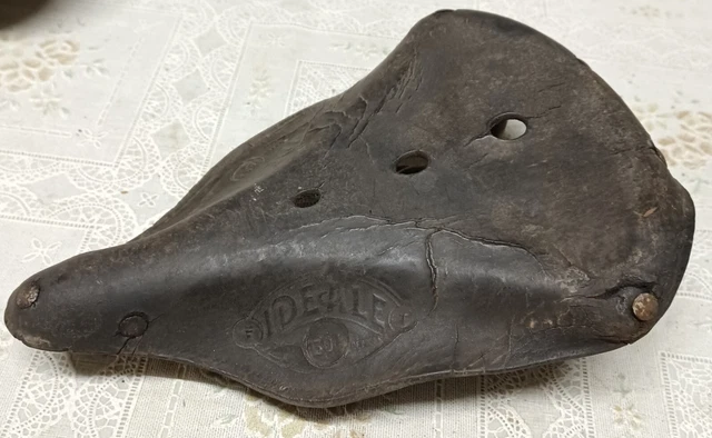 Ancienne selle enfant - Équipements vélos