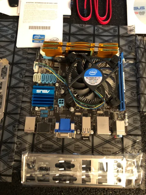 Intel i3 6006U 2.00GHz Industrial Mini PC w/ 6 COM Ports & LPT –