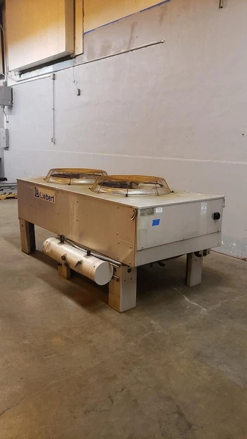 Liebert 2 Fan Condenser DCDL205LA 460v