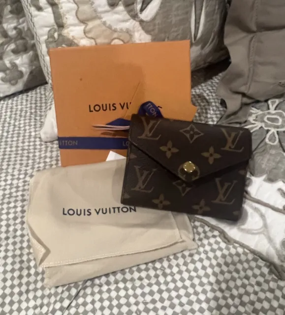 Authentic Louis Vuitton Monogram Victorine Wallet Brown – Luxe