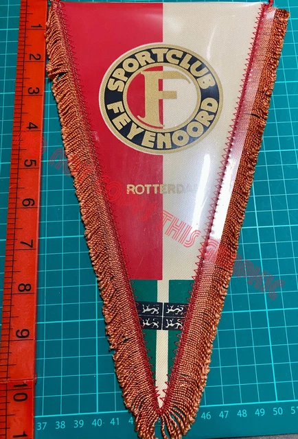 Grand Fanion Vintage Feyenoord Rotterdam - Pennant Football Pays-Bas