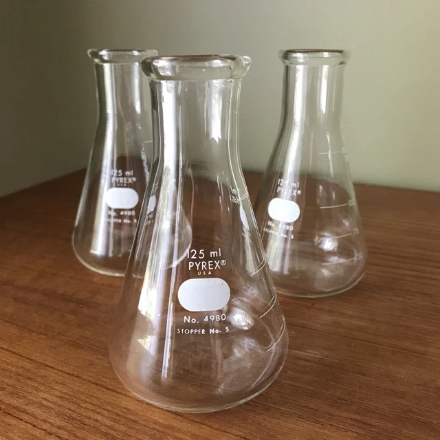 VINTAGE PYREX 125ML Erlenmeyer Flask 4980 Lab Glassware, Apothecary