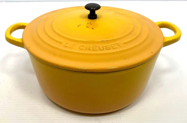 Le Creuset #22 Enameled Cast Iron Dutch Oven W/Lid France Made 3.5 Quart Yellow