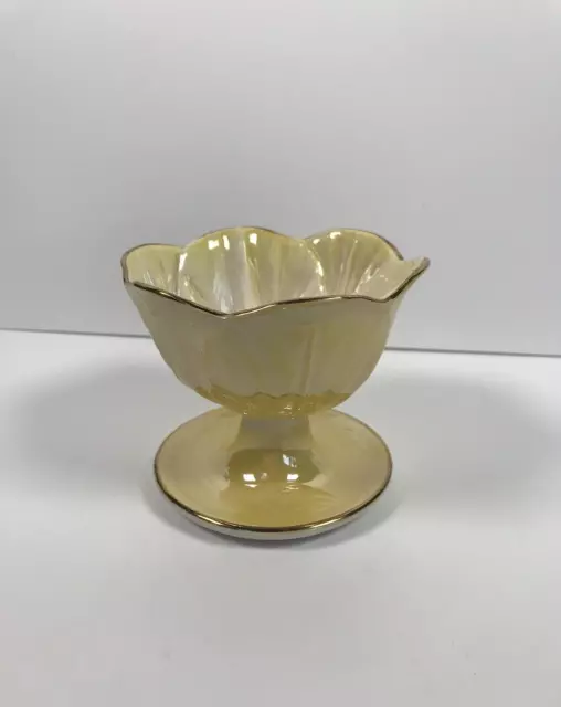 Maling Ware Yellow Lustre Vintage Sundae Bon Bon Nibbles Dish 10cm Tulip Shape