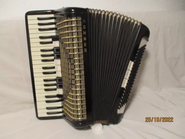 Hohner Atlantic iii modelo antiguo