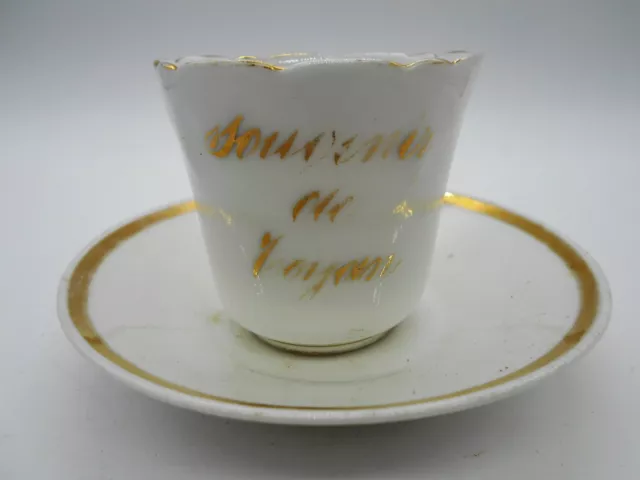 Ancienne Tasse & Sous Tasse " Souvenir De Royan " En Porcelaine De Paris