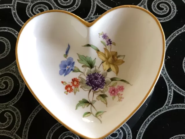 Royal Worcester Heart Shaped Trinket Dish, in excellent condition.