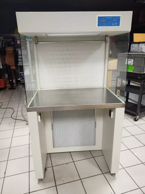 Horizontal Laminar Flow Hood Class 100 Air Fume Clean Bench  LCB 960/0 Cabinet