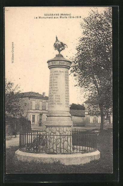 CPA Soussans, Le Monument aux Morts