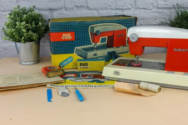 Kinder Nähmaschine in OVP Piko Mechanik DDR 1960er Jahren vintage Ostalgie